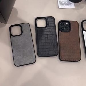 Luxury Solid Colors Crocodile Leather Texture Phone Case for iPhone 17 Air 16 15 14 13 12 11 Pro Max Shockproof Bumper Cover