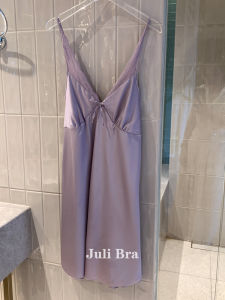 Julie นุ่ม สีม่วง Pure Desire Ice ผ้าไหม สายคล้อง ชุดนอน ผู้หญิง บาง ลื่น สบาย อ่อนโยนต่อผิว มีแผ่นรองหน้าอก Home ชุดนอน