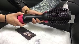 หวีไดร์ 4 ประเภท ให้คุณเลือก ซึ่งปรับอุณหภูมิได้ 3 ระดับ/แห้งเร็ว/ผมหยิก มาสร้างความสวยที่คุณต้องการ