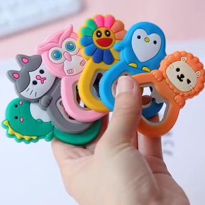 Alat Pembuka Tutup Botol Plus Magnet Karakter Tempelan Kulkas Freezer