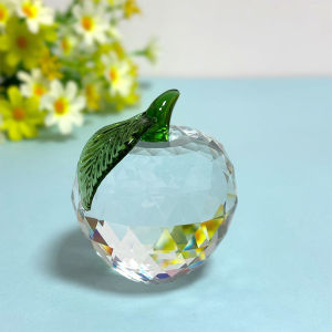 Crystal Apple Decoration Table Decoration Shiny Birthday Gift for Men Women Girlfriend Christmas Eve Gift