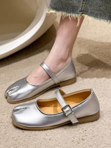 Sweet Mary Janes Bean Shoes Womens Retro Fake Toe Commuter Flat Bottom Spring 2025 New Style Japanese Style round Head mid Heel