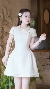 Đầm dáng ngắn phần chân váy phồng nhẹ thiết kế có cổ đính kim tuyến siêu sang NEWFASHION99
