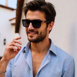 แว่นกันแดดโพลาไรซ์หรูหราแว่นกันแดดพลาสติกทรงสี่เหลี่ยมดีไซน์ผู้ชายแฟชั่นแว่นกันแดดขับรถแนววินเทจ UV400