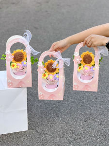 Creative Knitted Sunflower Bucket Handbag Teachers Day Gift Birthday Present Cute Embroidery Woolen Flower Bouquet for Female Teachers