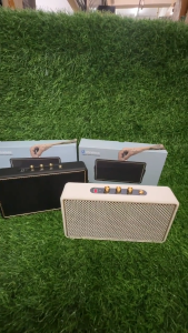 ลำโพงบลูทูธ มีสายหิ้ว Speaker Bluetooth M18 mini สไตมินิมอล FM /TF card และ Auxได้ Wireless speaker