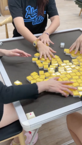 🇸🇬NestHome🇸🇬 GOLD Mahjong Tiles Set - Size 37 / Animal Tiles / Fei / 160 Tiles / Board Games / Family Gathering
