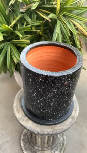 POT BUNGA GERABAH TANAH LIAT SILINDER SPRINKLE HITAM D22 T26 - SILINDER D22 SPRINKLE HITAM