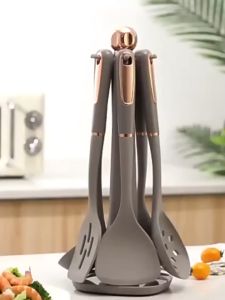 No-Questions-Asked Refund: Grey/Khaki/Brown Silicone Kitchenware Set