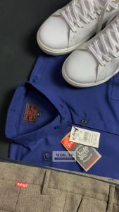 Kemeja Pria Lengan Pendek Polos Warna Biru Tua Navy Slimfit Casual Hem Pria Lengan Pendek Formal