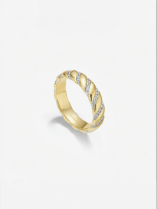 Lustrous Fashionable Design Ring