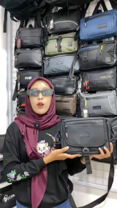 Tas Tangan Multifungsi 3 In 1 PEGE Darun Pouch Bag Waterproof Model Simpel Warna Hitam - PG 9113