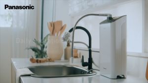 Panasonic Micro Filtration Alkaline Ionizer Water Purifier TK-AS500-ZEX
