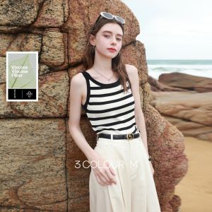 3COLOUR·S | Striped Halter Neck Slim Fit Tank Top