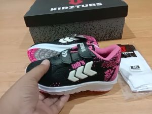 KIDZTUBS Sepatu Sekolah Anak Paket Koplit Sepatu Sekolah + Tas Sekolah + Kaos Kaki Size 28 29 30 31 32 33 34 35 36 37 TUBS1919021825