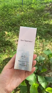 Kem chống Nắng SPF50 + PA + Với Thành Phần Khoáng Chất Spf 50 + Uv Dưỡng Ẩm Làm Trắng Da