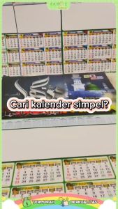 Poster Dinding Kalender 2025