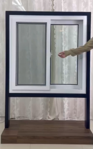 【จัดส่งเร็ว】หน้าต่างเลื่อน UPVC กัน UV 100x100 ซม. ทนไฟ กันแมลง มี/ไม่มีมุ้งลวด ทนทาน