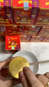 Hộp Quà 6 Hũ Yến Sào Chưng Hạt Sen Nhân Việt 30% Yến Hũ 70ml