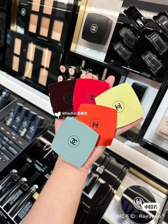 CHANEL MIRROR DOUBLE FACETTES 131 キャヴリエ Amazon | CHANEL(シャネル) MIROIR DOUBLE FACETTES ミロワール