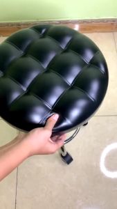 Ghế Xoay Spa Đôn Hơi Chân Đúc Có Tựa Lưng