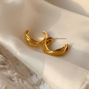 925 Silver Needle Quality Gold Earrings Fashionable Metal Matte Finish Korean Style Geometric Design for Women  out