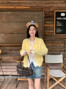 Hycrack ใหม่ เสื้อสเวตเตอร์ถัก แขนยาวสองชิ้นปลอม นุ่ม Cozy ฤดูใบไม้ร่วง ฤดูหนาว แจ๊กเก็ต เสื้อท่อนบน สําหรับผู้หญิง ตัดตรง ความยาวแขนปกติ