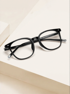 HELEN KELLER | Lightweight Universal Flattering Eyeglasses