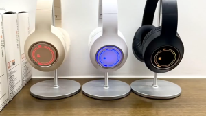 Skin Color White Black Illuminated Over-ear Bluetooth 5.3 Wireless Gaming Headset with Heavy Bass Headphones Noise Cancellation Sports Running Exercise Music Stereo Sweatproof Earphones