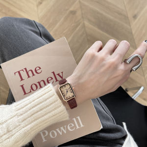 South Korea Niche Style Mild Luxury Retro Roman Scale Square Watch Female Ins Minimalist Temperament Leisure Fashion Quartz Watch