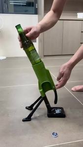 Novelty Mortar Bottle Opener Cap Launcher Shooter Magnetic Automatic Beer Opener Funny Bar Party Gadget Gift For Men
