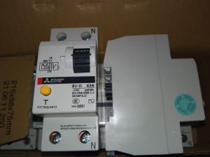 RCBO Schneider chống giật chống chạm chập bảo vệ quá tải .