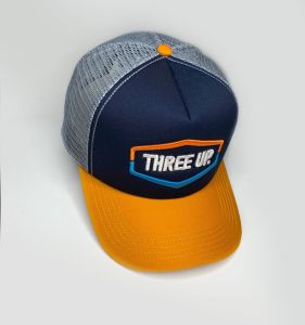 3UP Topi Trucker Hat Black: Topi Olahraga & Casual Pria