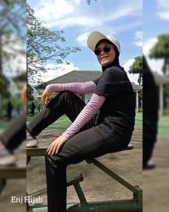 Manset Tangan Stripe Panjang 50cm Mangset Lengan Salur Wanita Dan Pria Bahan Kaos Rayon Motif Garis