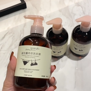 300ml Probiotic Underwear Detergent Perfume Scrubbing Liquid Laundry Detergent  99.9% Sterilization Fragrance Laundry Detergent Removes Blood Stains Odor