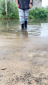 รองเท้าบูท ดำ (เบอร์ 39-45) บูทยางกันลื่น รองเท้ากันฝน รองเท้าบูทยาง กันน้ำ เบานุ่ม สวมใส่สบายไม่กัดเท้า แบบยาว ตัดหญ้า กรีดยาง