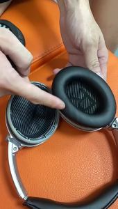 Replacement Ear Pads for BOSE QC35 for QuietComfort 35 & 35 II Headphones Memory Foam Ear Cushions High Quality with Crowbar
