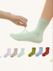 Q21 | Antibacterial Deodorant Sweat Absorbing Breathable Mesh Socks