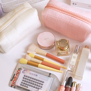 SAVE Puffy Cosmetic Bag Fluffy Makeup Pouch Pencil Case Travel Makeup Bag Organizer Storage Bag Toiletry Bag Beg Solekan T15