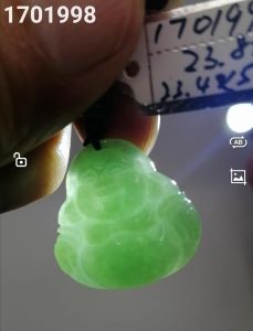 ❤️100% Authentic Brand New Set "A" grade Burmese jade lucky "Fugong 佛公" 糯冰种水 fortune smiling Buhda pendant beautiful bean green base hand crafted natural jade stone appearance wear for fulfillment of wishes high grade good translucency *No stain no crack