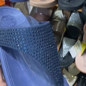 รองเท้า FitFlop 2022 สำหรับผู้หญิง 9 สีให้เลือก - รุ่นใหม่ คุณภาพดี ราคา SIZE 36-40