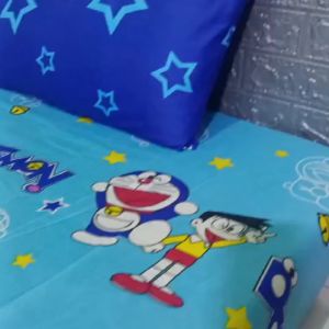 [COD] SEPRAI SPREI  MURAH MOTIF DORAEMON BELL UK 120 160 180