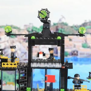 City Police SWAT Car Police Station Educational Toys Gift for Kids Boys