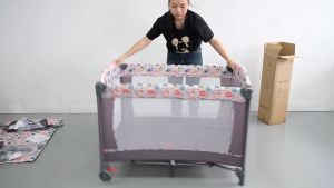 3in1 เตียงนอนเด็ก "เปลพับได้" พร้อมโมบายของเล่น นอนได้สองชั้น มีที่เปลี่ยนผ้าอ้อมและเข็มขัดนิรภัย P800