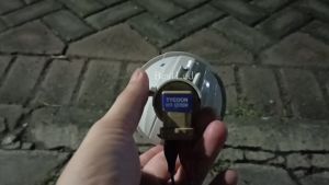 Bohlam Lampu Mobil Halogen H11 12V 24volt 55W 100W