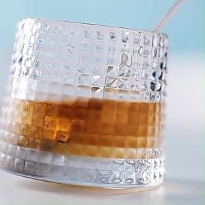 CeeJay แก้วไวน์สร้างสรรค์ ถ้วยกาแฟ ถ้วยแก้ว แก้วไวน์บาร์ ถ้วยรูป จะไม่ตก สุราแก้ว สปอตสินค้า Creative wine glass มีสินค้าพร้อมส่ง