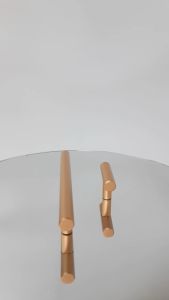 Etivo B28 Tarikan Laci Emas Satin Gagang Pintu Lemari T Bar Kenop