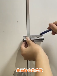 Stainless Steel Door Latch Anti Theft Sliding Lock Heavy Duty Metal Door Latch Hasp Security Safty Bolt Buckle Right Angle