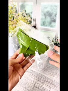 KUKE Corong Silikon Panci Penggorengan Wajan Tuang Kuah Anti Tumpah Panas