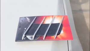 2 PCS Car Decoration Shark Gill Hood Side Vent Hood Fake Air Outlet Modification Decorative Body Sticker Air Flow Car Accessories for Car And Motorcycles Side vent hood decoration Car modification p2066